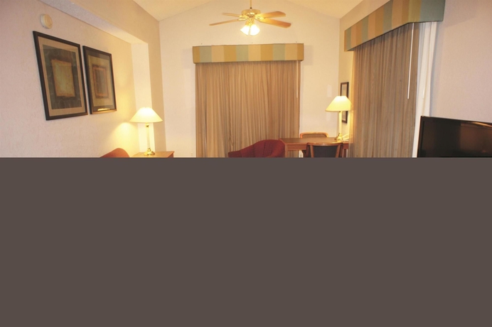 Imagen de la habitación del Hotel Super 8 By Wyndham Austin South / I-35. Foto 7