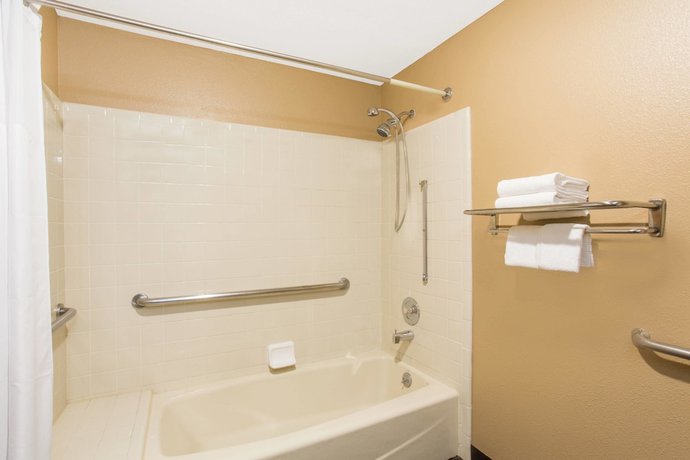 Imagen de la habitación del Hotel Super 8 By Wyndham Baker City. Foto 9