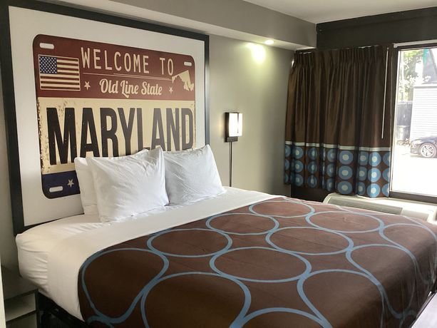 Imagen de la habitación del Hotel Super 8 By Wyndham Baltimore Northwest. Foto 2