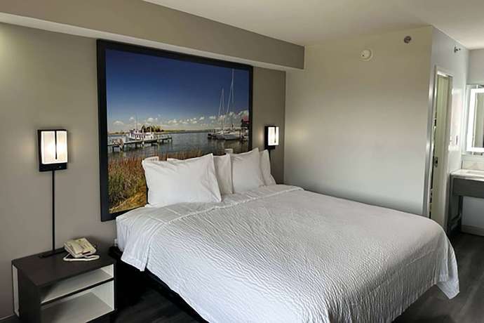 Imagen de la habitación del Hotel Super 8 By Wyndham Baltimore Northwest. Foto 5