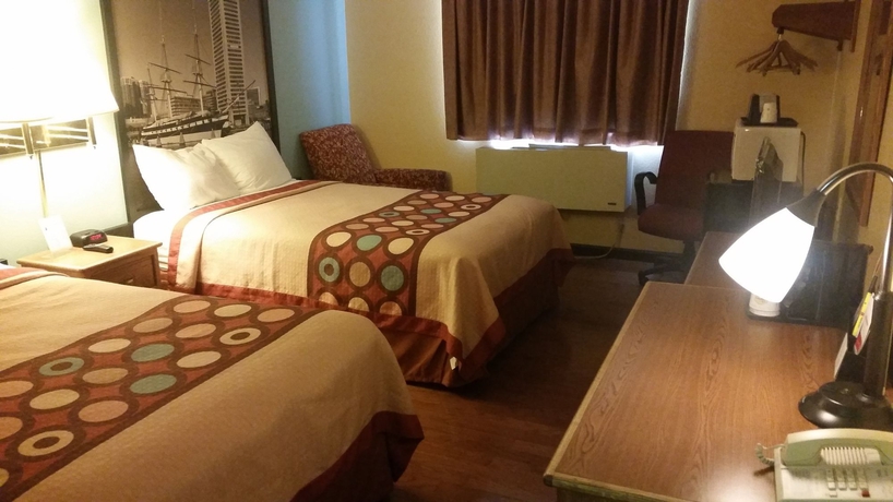 Imagen de la habitación del Hotel Super 8 By Wyndham Baltimore/essex Area. Foto 7