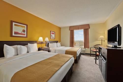 Imagen de la habitación del Hotel Super 8 By Wyndham Barrie South. Foto 2