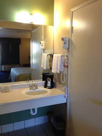 Imagen de la habitación del Hotel Super 8 By Wyndham Barstow. Foto 13