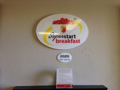 Imagen de la habitación del Hotel Super 8 By Wyndham Barstow. Foto 15