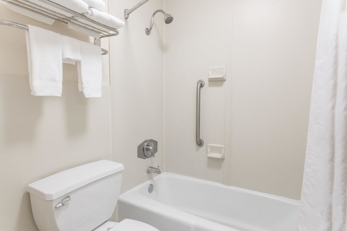Imagen de la habitación del Hotel Super 8 By Wyndham Baton Rouge/i-10. Foto 12