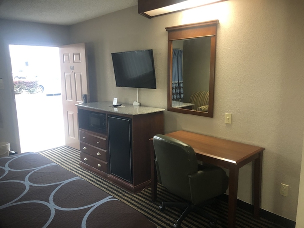 Imagen de la habitación del Hotel Super 8 By Wyndham Baton Rouge/i-12. Foto 14