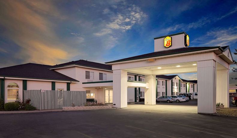Imagen general del Hotel Super 8 By Wyndham Battle Mountain. Foto 1