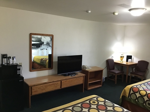 Imagen de la habitación del Hotel Super 8 By Wyndham Belgrade/bozeman Airport. Foto 7