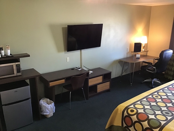 Imagen de la habitación del Hotel Super 8 By Wyndham Belgrade/bozeman Airport. Foto 9
