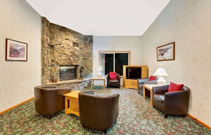 Imagen de los interiores del Hotel Super 8 By Wyndham Belgrade/bozeman Airport. Foto 19
