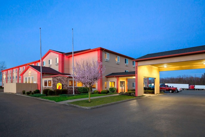 Imagen general del Hotel Super 8 By Wyndham Bellingham Airport/ferndale. Foto 1