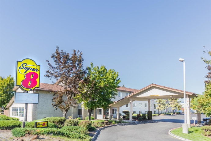 Imagen general del Hotel Super 8 By Wyndham Bend. Foto 1