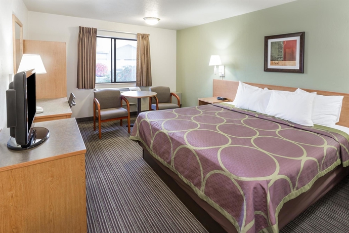 Imagen de la habitación del Hotel Super 8 By Wyndham Bend. Foto 6