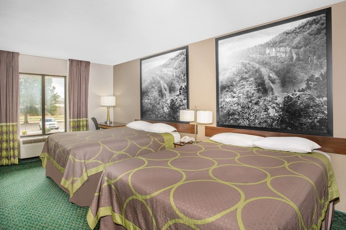 Imagen de la habitación del Hotel Super 8 By Wyndham Bentonville. Foto 8