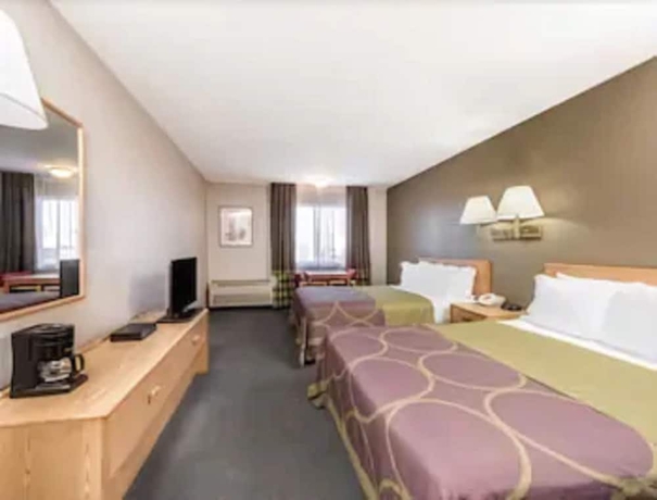 Imagen de la habitación del Hotel Super 8 By Wyndham Bernalillo. Foto 16