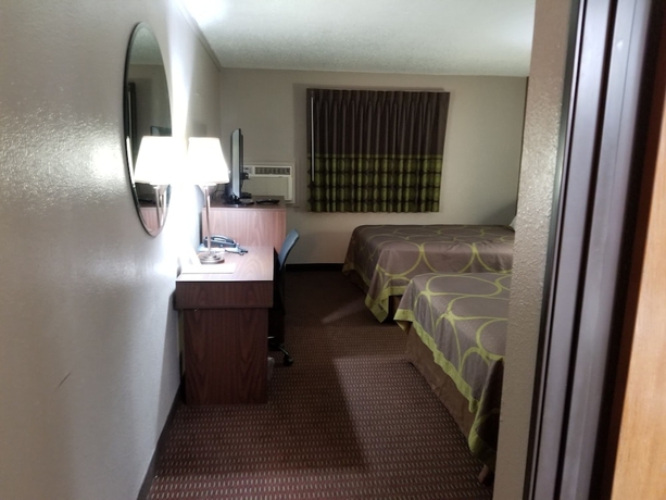 Imagen de la habitación del Hotel Super 8 By Wyndham Bismarck. Foto 7