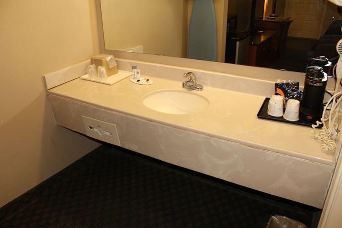 Imagen de la habitación del Hotel Super 8 By Wyndham Bossier City/shreveport Area. Foto 8