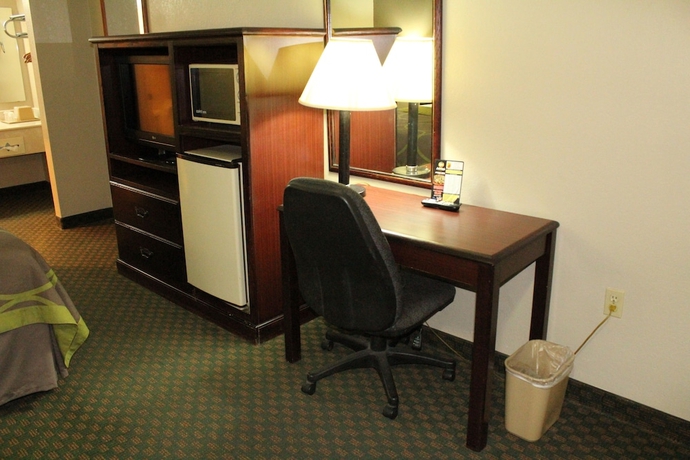 Imagen de la habitación del Hotel Super 8 By Wyndham Bossier City/shreveport Area. Foto 10