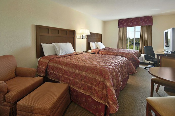 Imagen de la habitación del Hotel Super 8 By Wyndham Bowling Green North. Foto 4