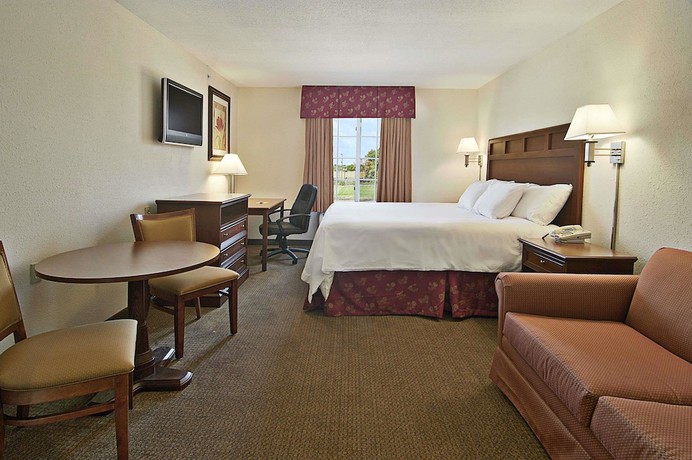 Imagen de la habitación del Hotel Super 8 By Wyndham Bowling Green North. Foto 5