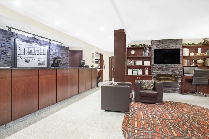 Imagen de los interiores del Hotel Super 8 By Wyndham Brandon Mb. Foto 17