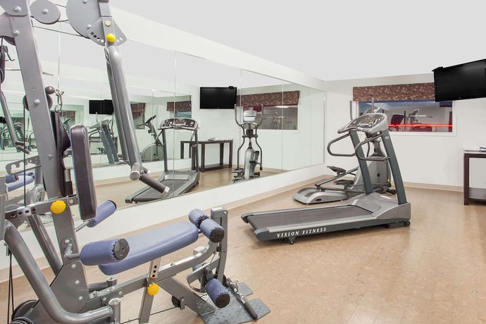 Imagen de los interiores del Hotel Super 8 By Wyndham Brandon Mb. Foto 18