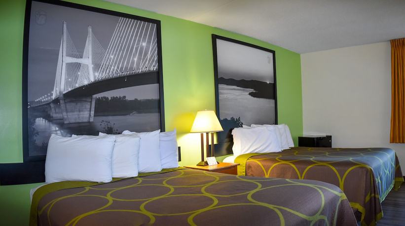 Imagen de la habitación del Hotel Super 8 By Wyndham Branson/andy Williams Theatre. Foto 6