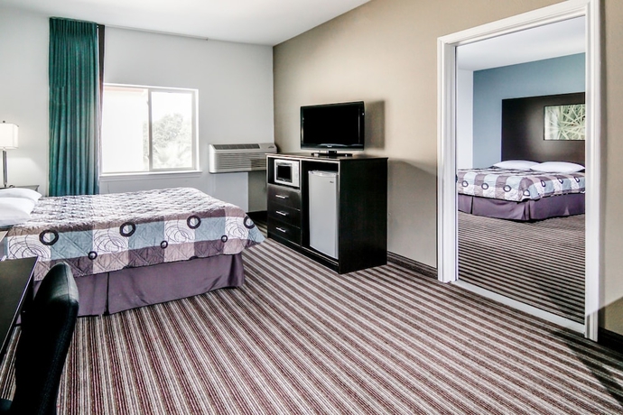 Imagen de la habitación del Hotel Super 8 By Wyndham Brenham Tx. Foto 11