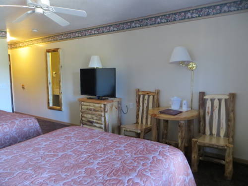 Imagen de la habitación del Hotel Super 8 By Wyndham Bridgeview Of Mackinaw City. Foto 7