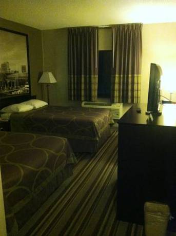 Imagen de la habitación del Hotel Super 8 By Wyndham Bridgeview/chicago Area. Foto 3