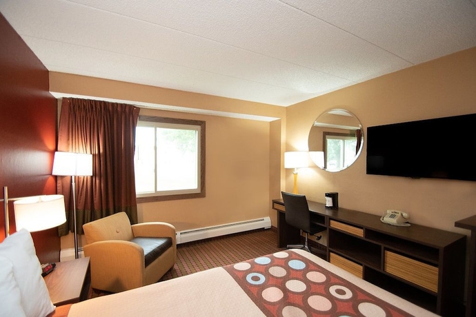 Imagen de la habitación del Hotel Super 8 By Wyndham Brooklyn Center/mpls. Foto 12