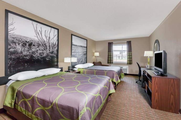 Imagen de la habitación del Hotel Super 8 By Wyndham Buffalo. Foto 4