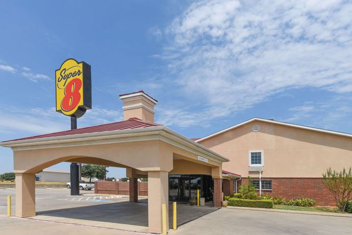 Imagen general del Hotel Super 8 By Wyndham Burleson Fort Worth Area. Foto 1