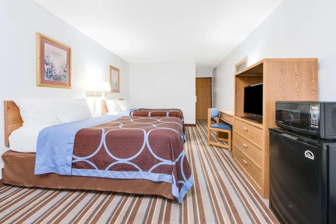 Imagen de la habitación del Hotel Super 8 By Wyndham Burlington. Foto 13