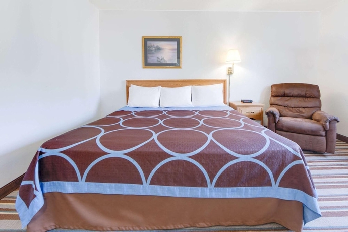 Imagen de la habitación del Hotel Super 8 By Wyndham Burlington. Foto 16