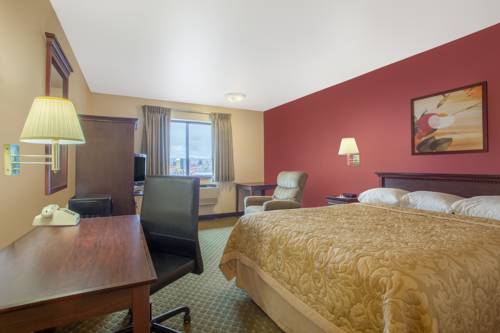 Imagen de la habitación del Hotel Super 8 By Wyndham Butte Mt. Foto 4