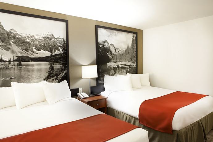 Imagen de la habitación del Hotel Super 8 By Wyndham Calgary Shawnessy Area. Foto 11