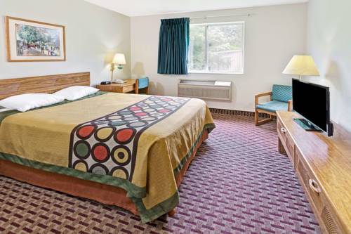 Imagen de la habitación del Hotel Super 8 By Wyndham Canonsburg/pittsburgh Area. Foto 5