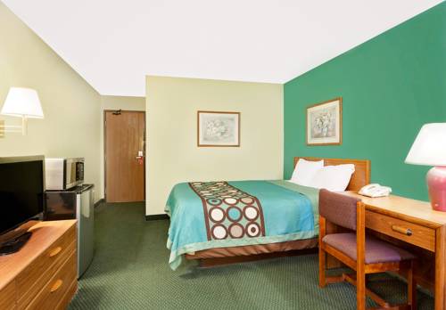 Imagen de la habitación del Hotel Super 8 By Wyndham Carlisle-south. Foto 12