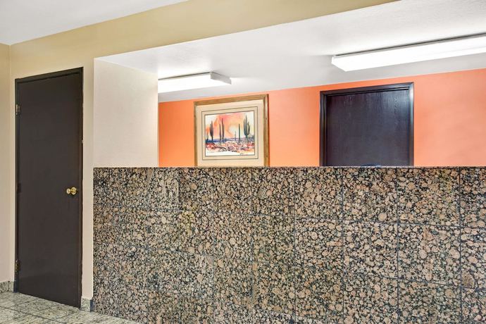 Imagen de los interiores del Hotel Super 8 By Wyndham Casa Grande. Foto 20
