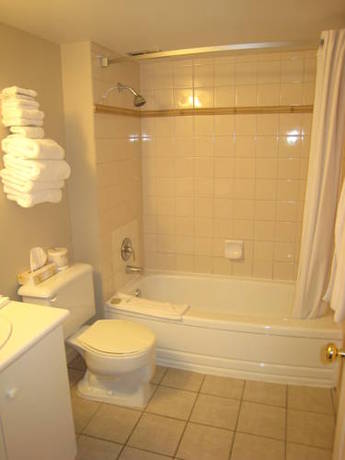 Imagen de la habitación del Hotel Super 8 By Wyndham Castlegar Bc. Foto 8