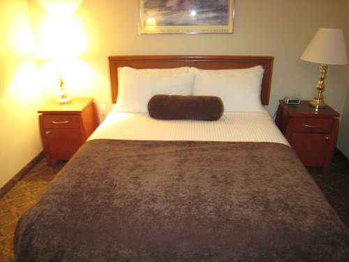 Imagen de la habitación del Hotel Super 8 By Wyndham Castlegar Bc. Foto 9