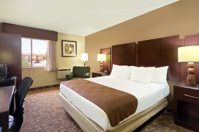 Imagen de la habitación del Hotel Super 8 By Wyndham Chandler Phoenix. Foto 3