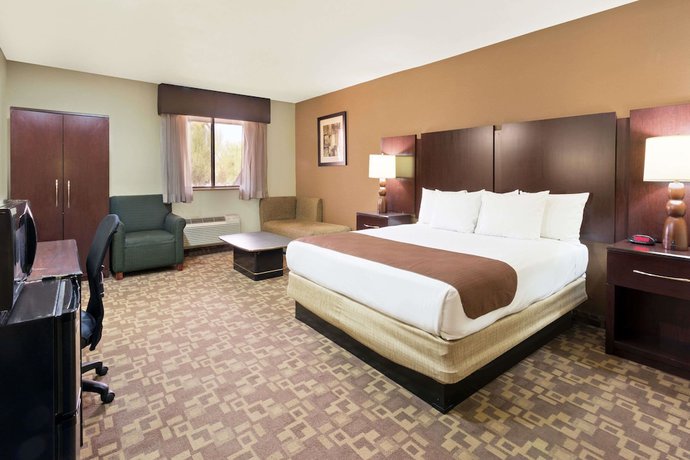 Imagen de la habitación del Hotel Super 8 By Wyndham Chandler Phoenix. Foto 9