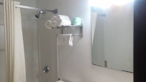 Imagen de la habitación del Hotel Super 8 By Wyndham Chattanooga Lookout Mountain Tn. Foto 4