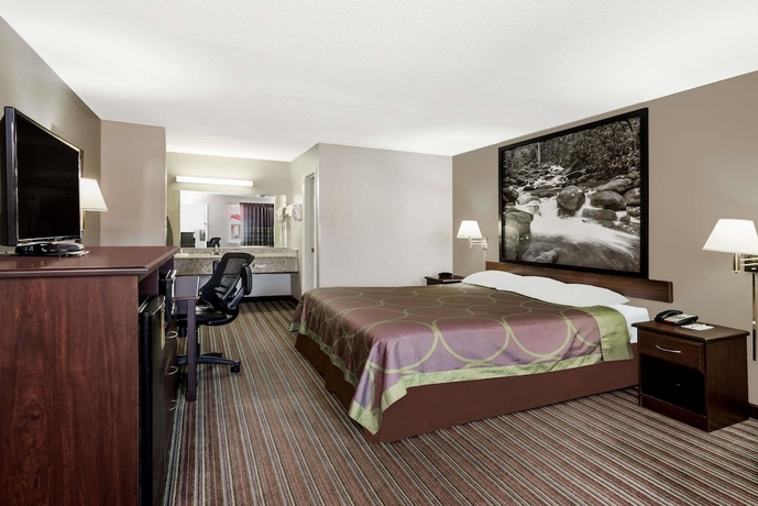 Imagen de la habitación del Hotel Super 8 By Wyndham Chattanooga Ooltewah. Foto 8