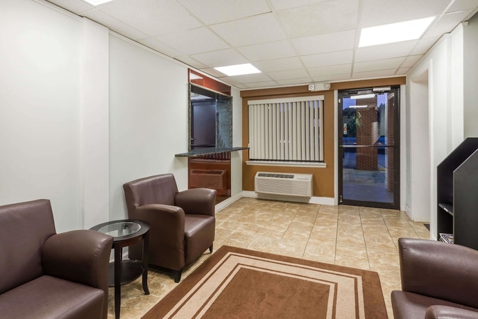 Imagen de los interiores del Hotel Super 8 By Wyndham Chattanooga Ooltewah. Foto 15