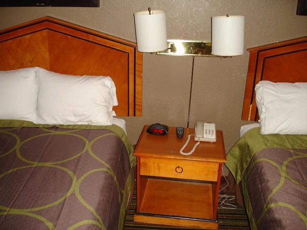 Imagen de la habitación del Hotel Super 8 By Wyndham Chattanooga/east Ridge. Foto 10
