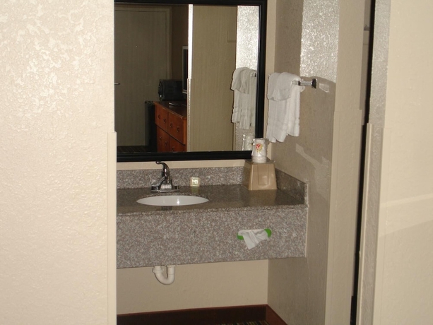 Imagen de la habitación del Hotel Super 8 By Wyndham Chattanooga/east Ridge. Foto 14