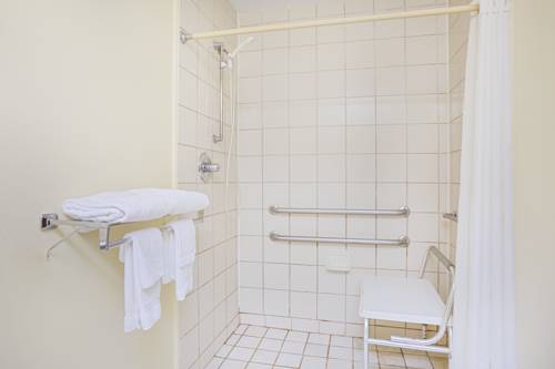 Imagen de la habitación del Hotel Super 8 By Wyndham Chattanooga/hamilton Place. Foto 9